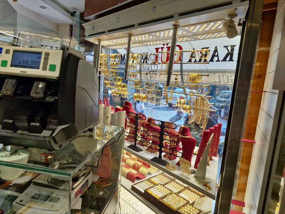 Kara Gül Kuyumcu Fotoğraf 3