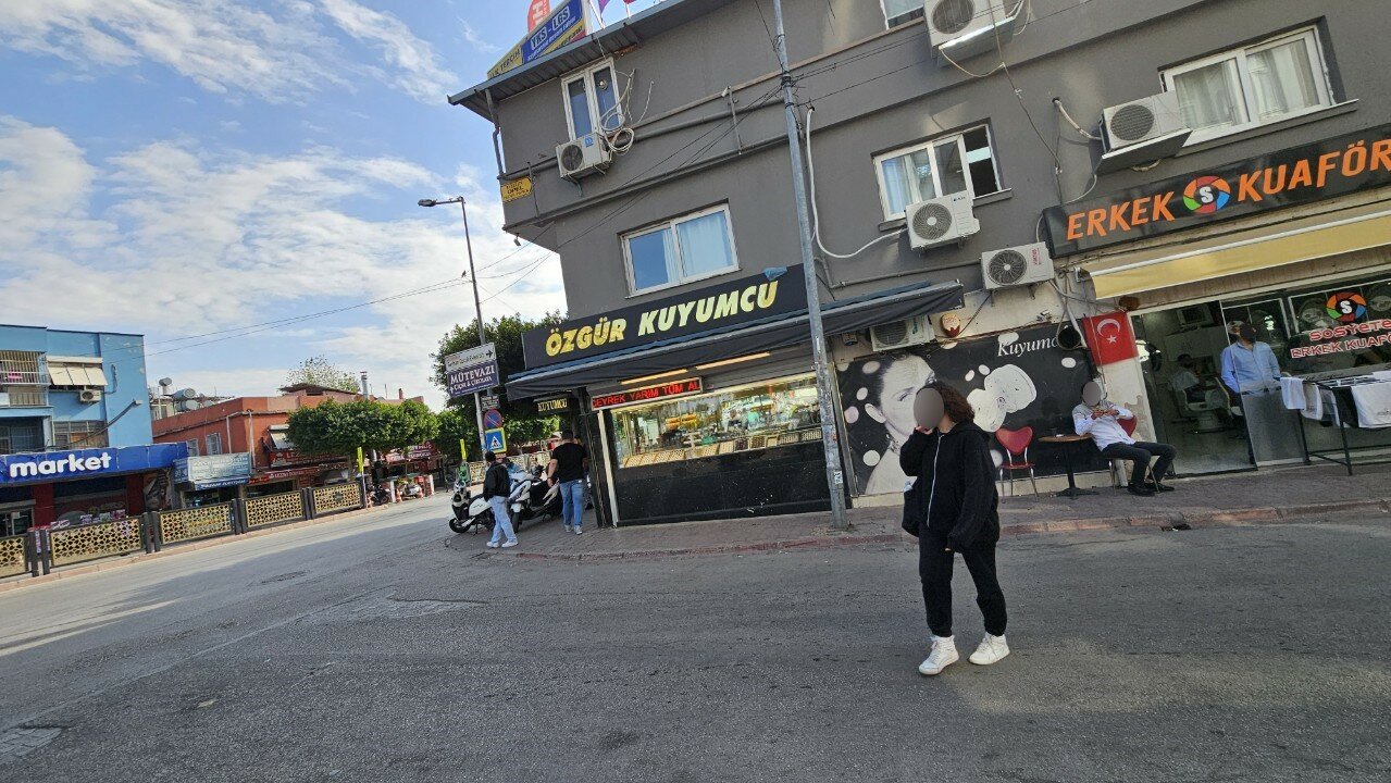 Özgür Kuyumcu Fotoğraf 3