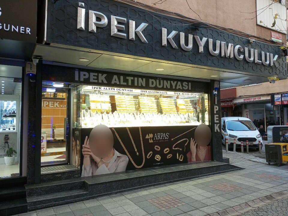 İpek Kuyumculuk Fotoğraf 1