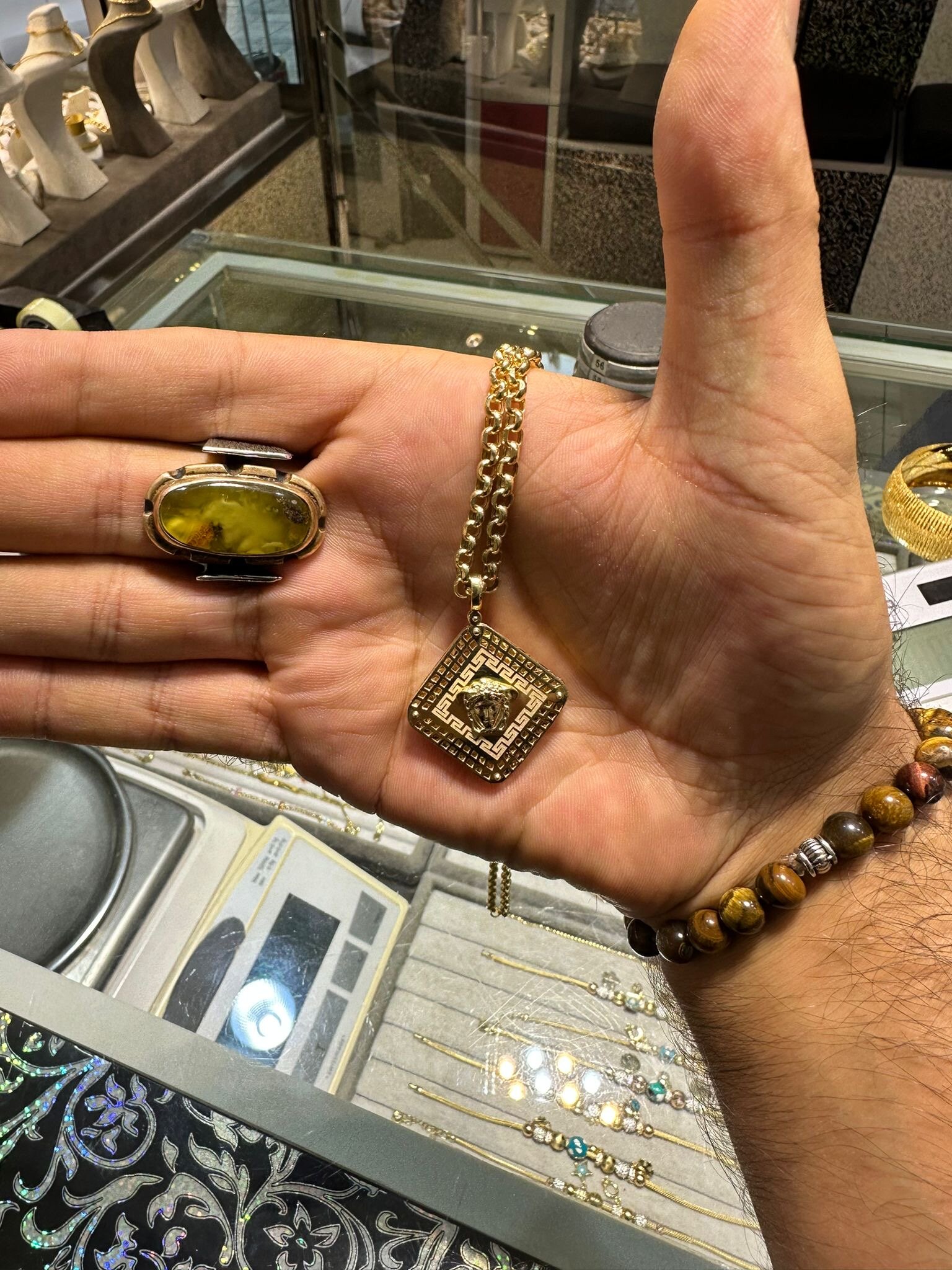 Sevgin Kuyumculuk Fotoğraf 4