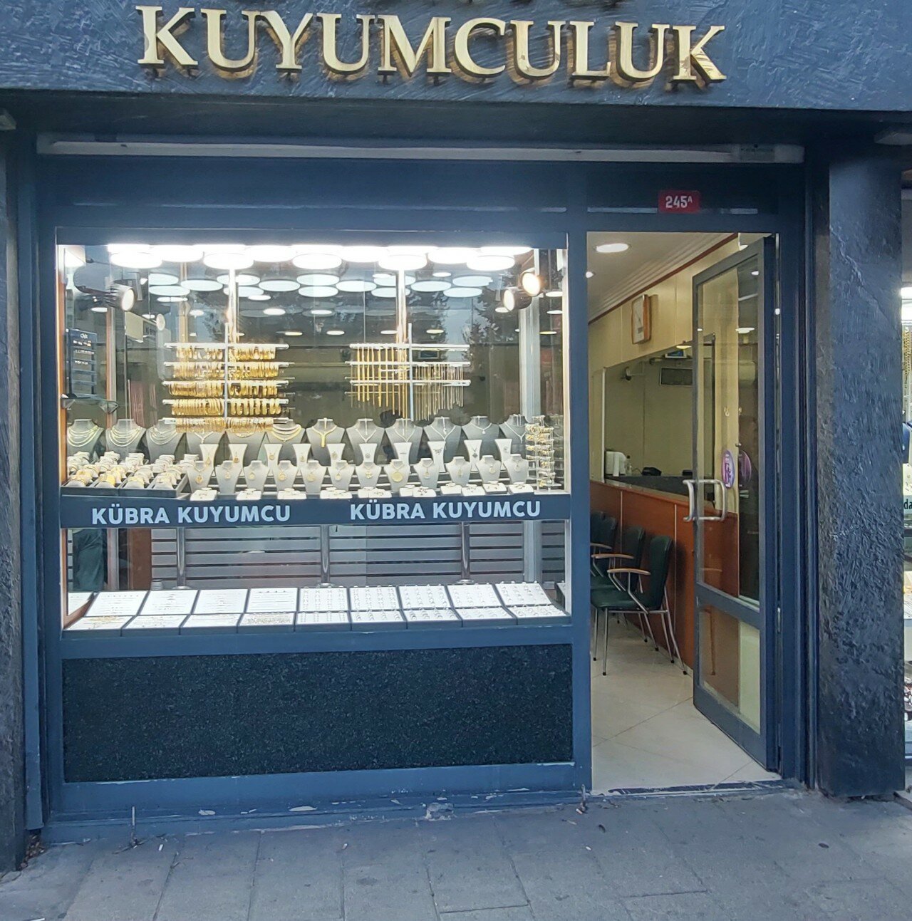 Kübra Kuyumculuk Fotoğraf 5