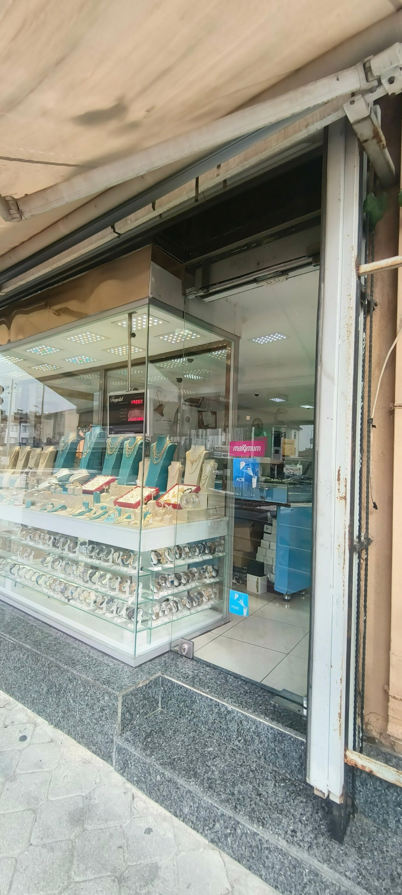 Yağmur Kuyumculuk Fotoğraf 3