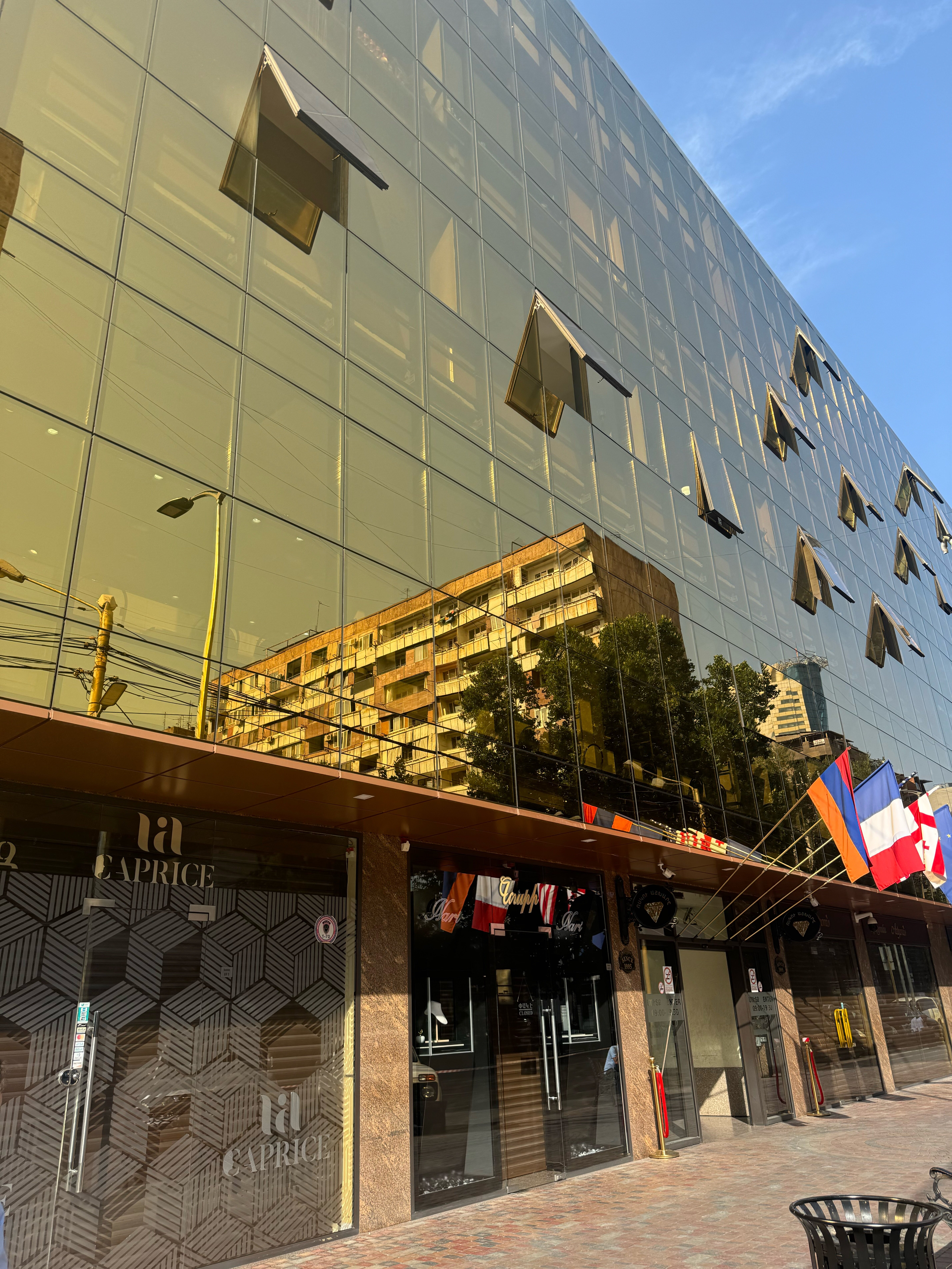 World of Gold Fotoğraf 2